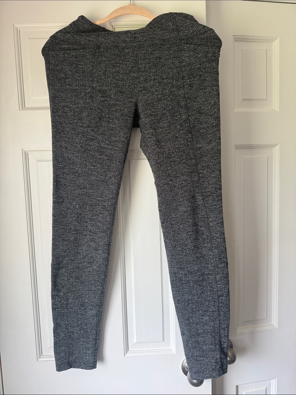 Athleta Heathered Charcoal Gray Leggings